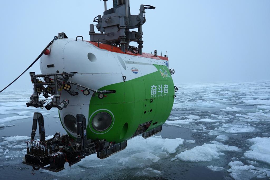 Rientrato team scientifico cinese missione in acque artiche profonde