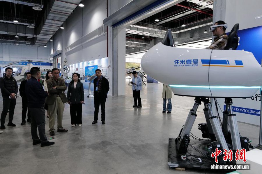 Nuovo slancio per l'economia a bassa quota dentro e fuori i padiglioni espositivi della CIIE