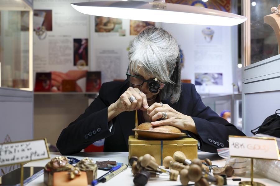 Marchio di gioielli italiano fa il suo debutto in Cina alla CIIE di Shanghai