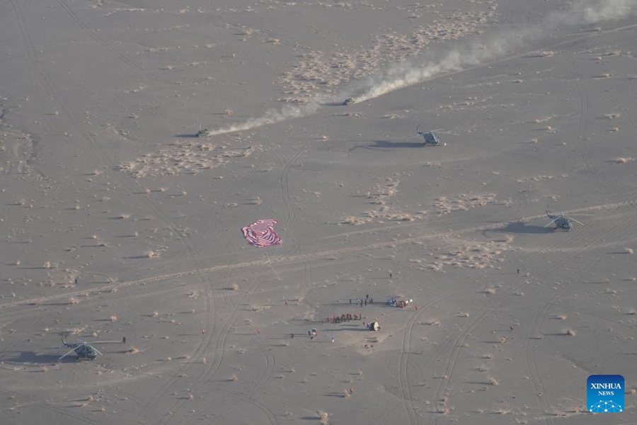 Shenzhou 21: atterrata con successo sulla Terra