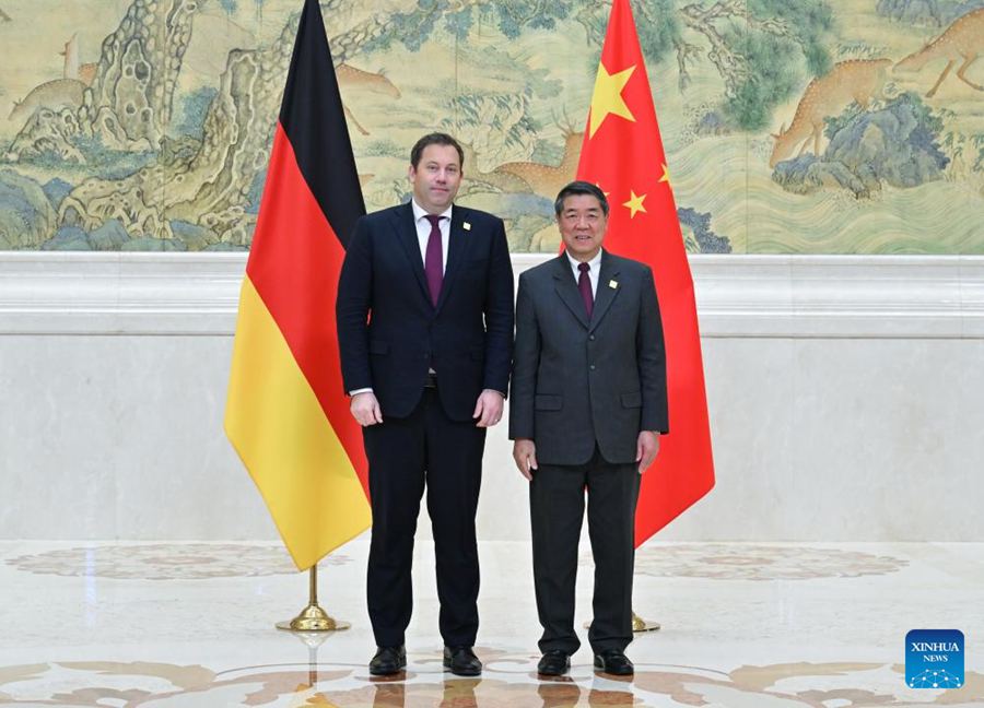 Cina e Germania tengono a Beijing il quarto dialogo finanziario di alto livello
