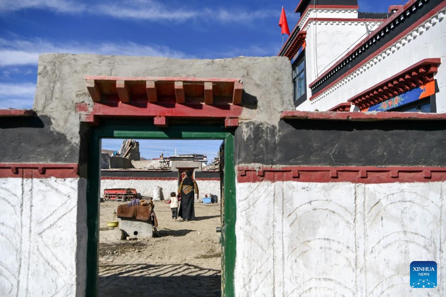 Xizang: completata la ricostruzione post-terremoto, oltre 32.500 case restaurate o ricostruite