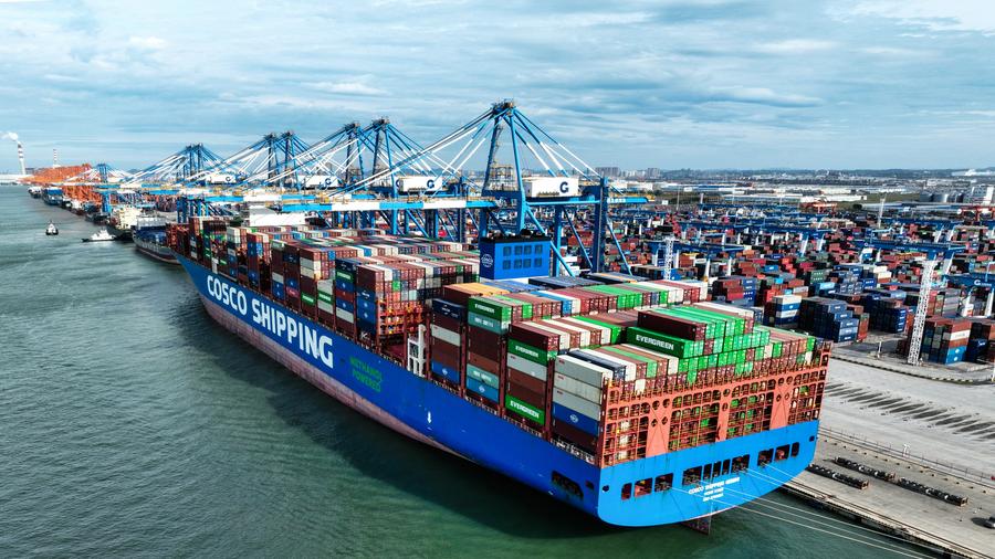 Corridoio commerciale simbolico cinese gestisce oltre 5 milioni di TEU