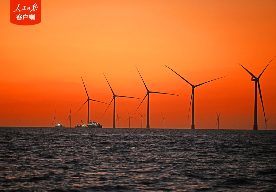 Cina: progetto eolico offshore più distante dalla costa connesso alla rete elettrica