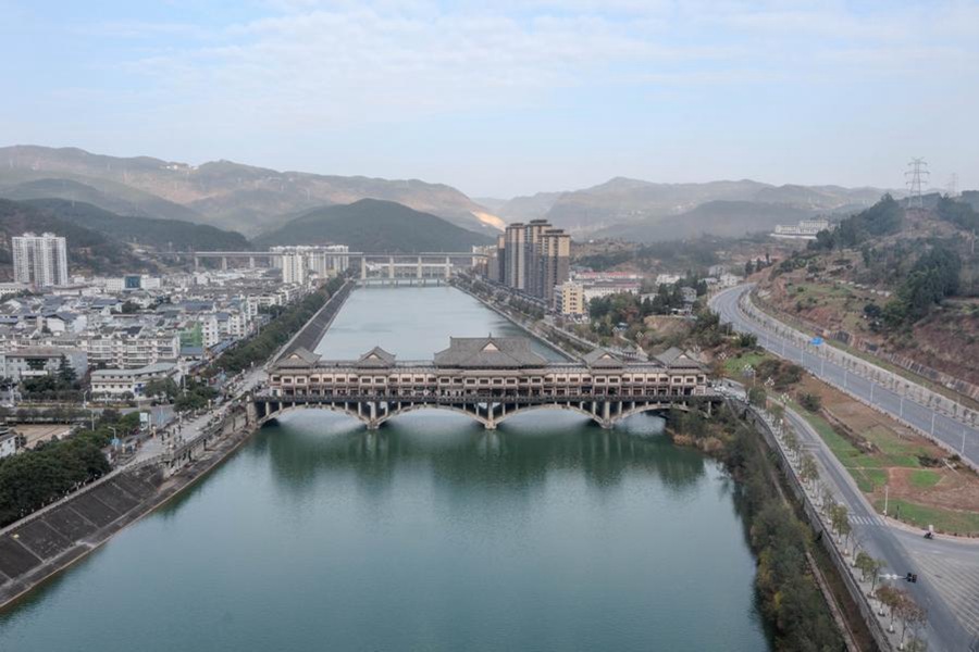 Dal fiume alla tavola: il patrimonio culinario a Guangyuan, Sichuan