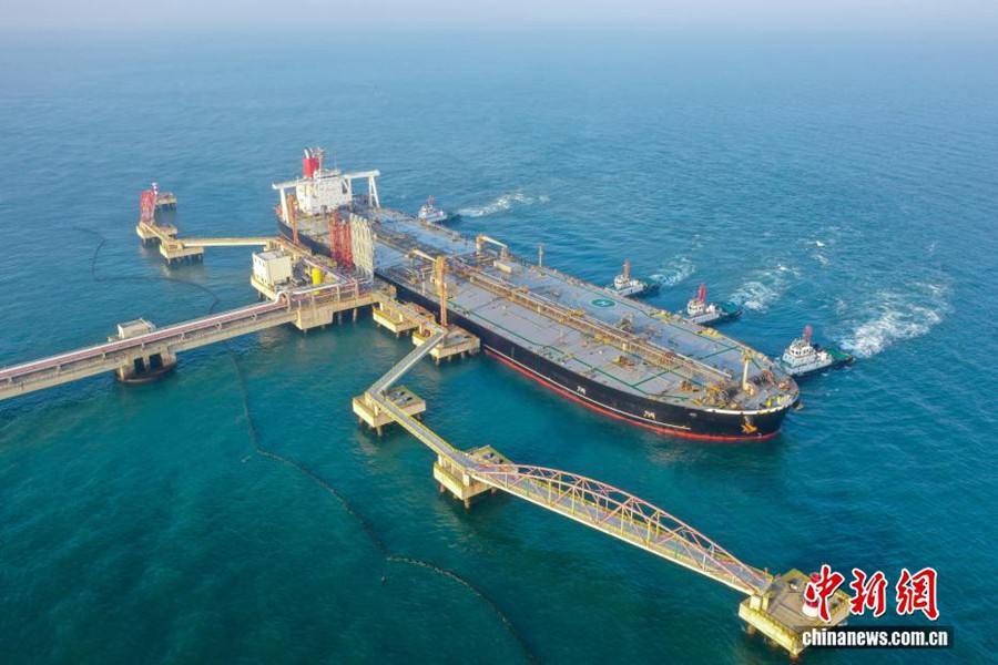 Primo giorno di attivazione delle operazioni doganali speciali ad Hainan: primo lotto di materie prime petrolchimiche e materiali ausiliari sdoganati a 