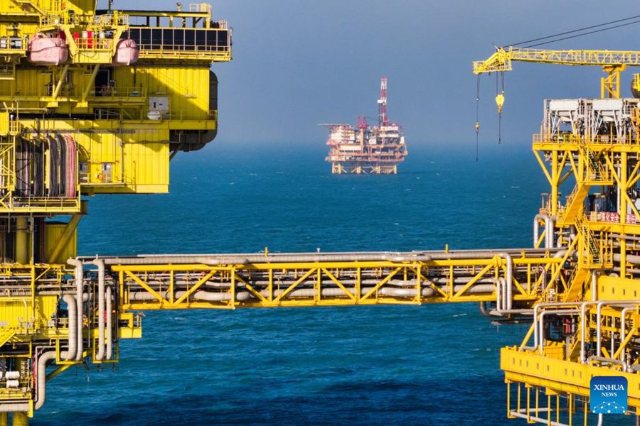 Il più grande giacimento petrolifero offshore cinese registra una produzione annuale record di petrolio e gas
