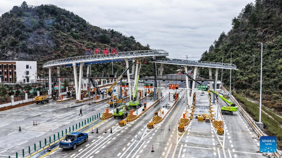 Autostrada Guiyang-Pingtang pronta per il traffico
