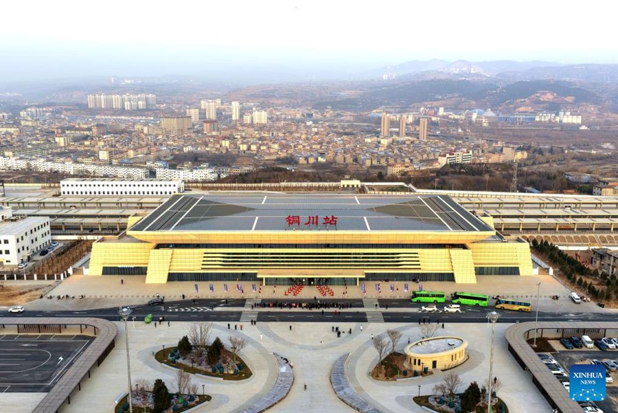 La linea ferroviaria ad alta velocità Xi'an-Yan'an, nella Cina nord-occidentale, aprirà il 26 dicembre