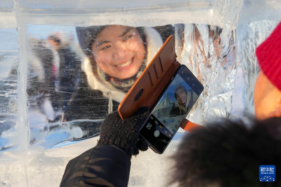 Inaugurato il 42° Festival Internazionale del Ghiaccio e della Neve di Harbin