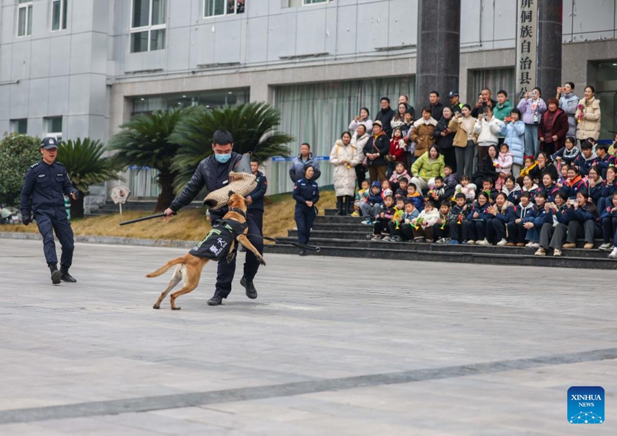 Sesta Giornata della Polizia Popolare Cinese celebrata in tutta la Cina