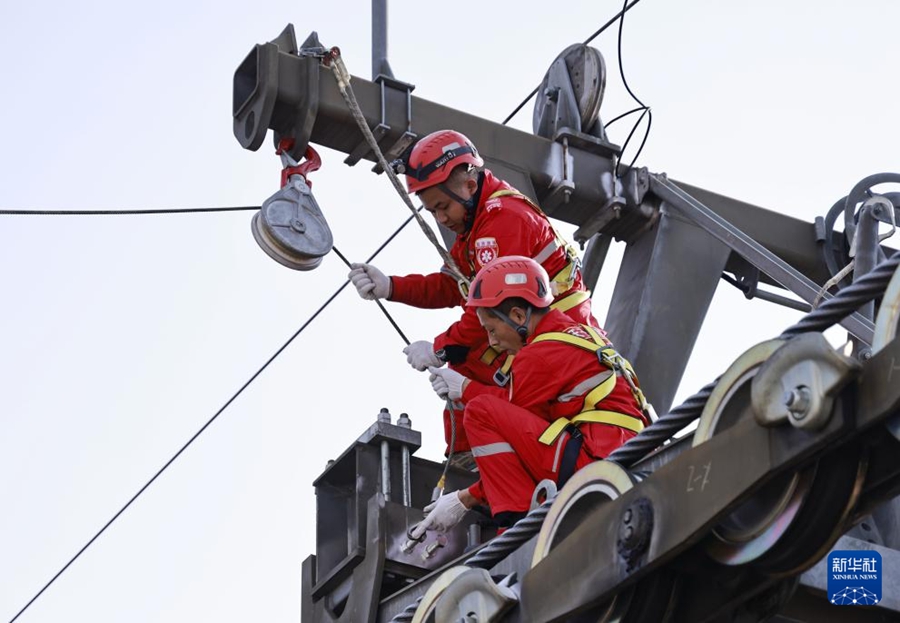 Zhangjiajie: Esercitazione di soccorso di emergenza sulla funivia