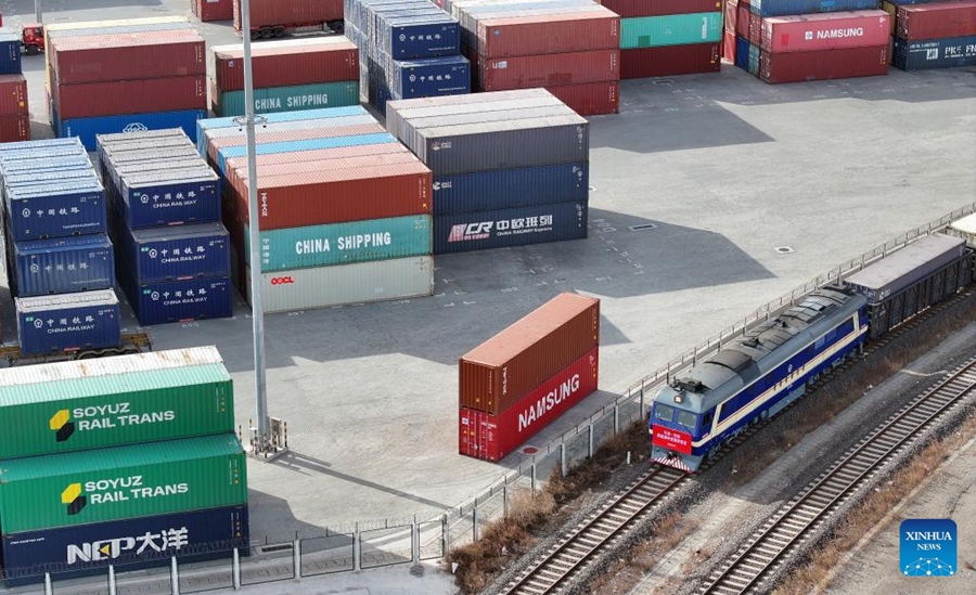 Tianjin inaugura una rotta merci transcaspica verso l'Azerbaigian