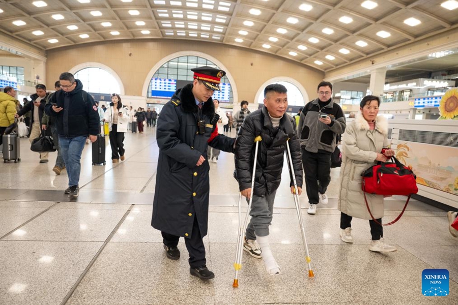 Inizia la corsa ai viaggi della Festa di Primavera, previsti numeri record