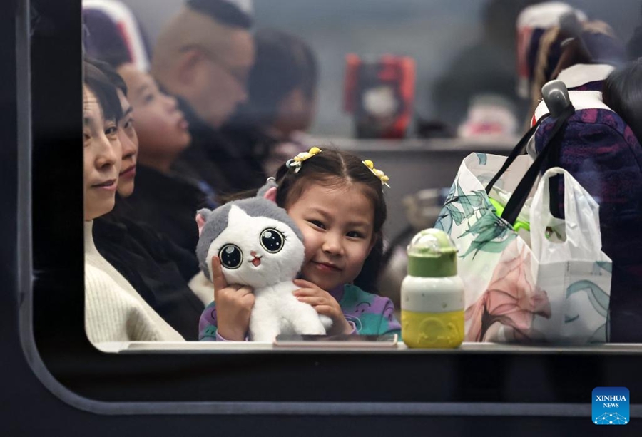 Inizia la corsa ai viaggi della Festa di Primavera, previsti numeri record