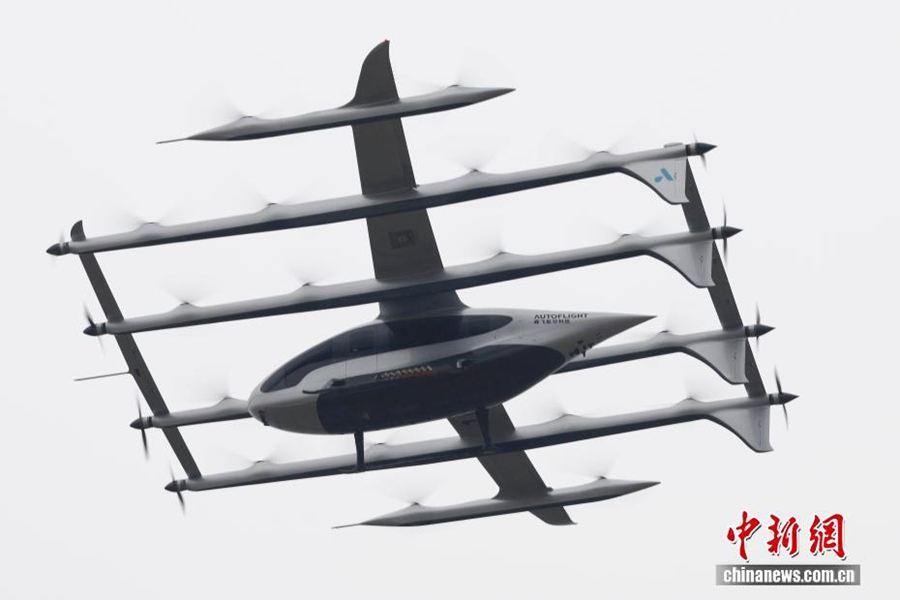 Il primo eVTOL da 5 tonnellate al mondo debutta ufficialmente e completa il volo di conversione