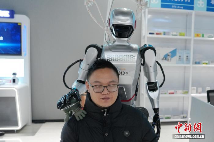 Apre il primo negozio 9S di robot nello Hunan