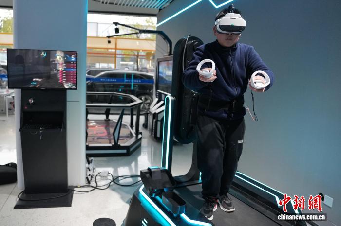 Apre il primo negozio 9S di robot nello Hunan