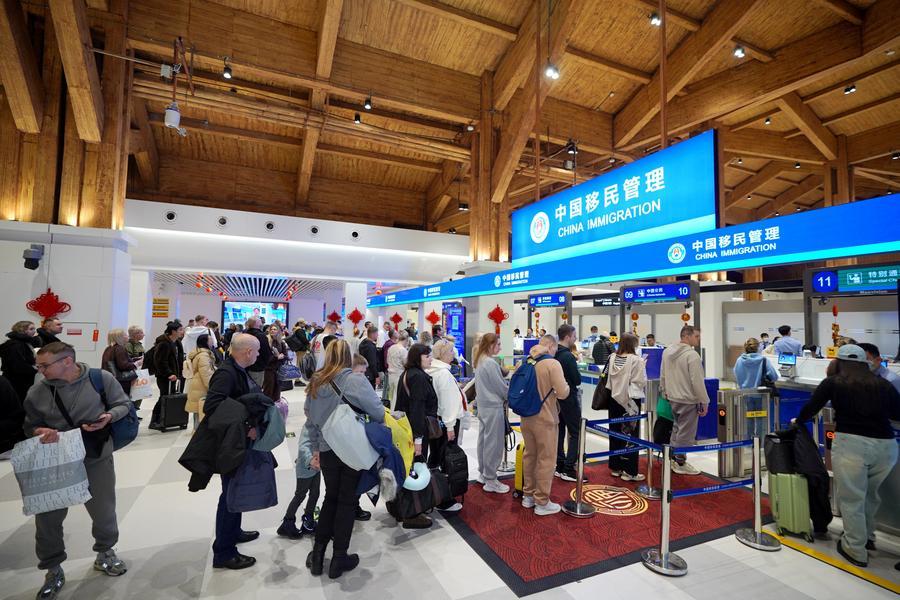 L'isola di Hainan riceve oltre 12,32 milioni di visite turistiche durante la Festa di Primavera