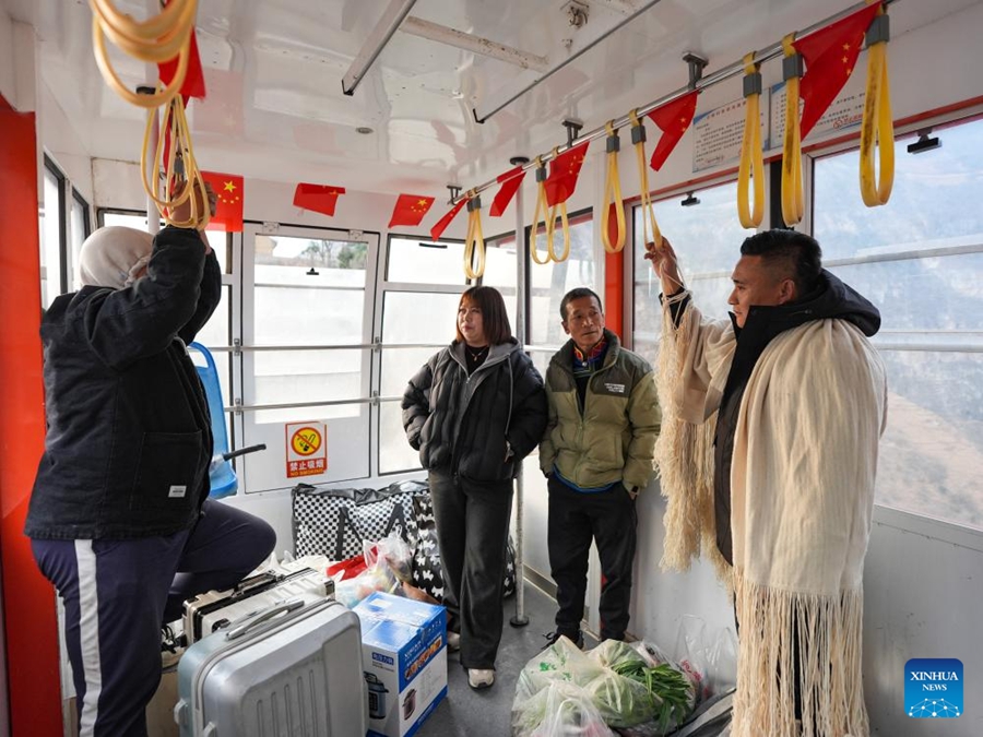 Deputato dell'Assemblea Popolare Nazionale guida villaggio verso la rivitalizzazione rurale