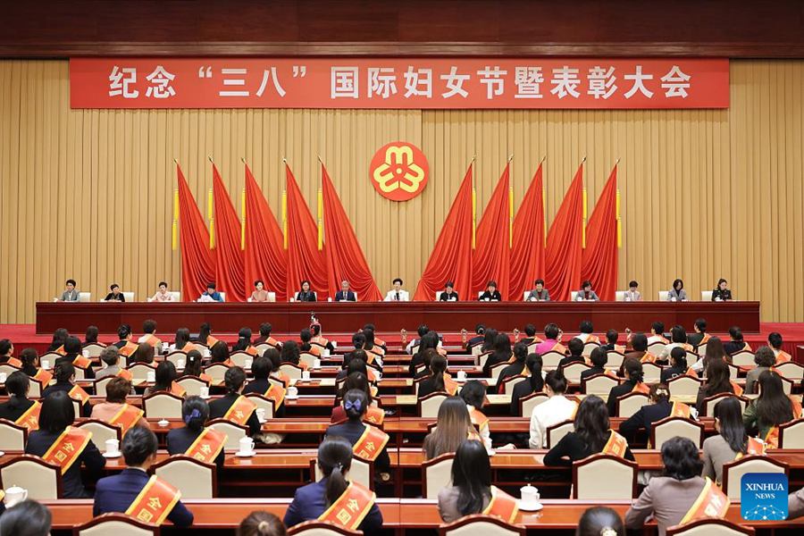 Incontro della All-China Women's Federation (ACWF) in vista della Giornata Internazionale della Donna. (2 marzo 2026 - Xinhua/Zhang Yuwei)