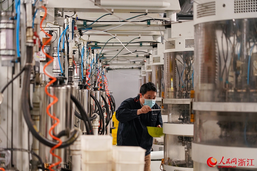 Ningbo: fabbrica intelligente migliora qualità ed efficienza