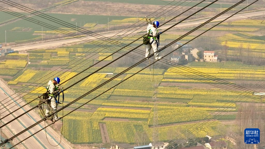 Inizia la revisione completa per la trasmissione di energia da ovest a est
