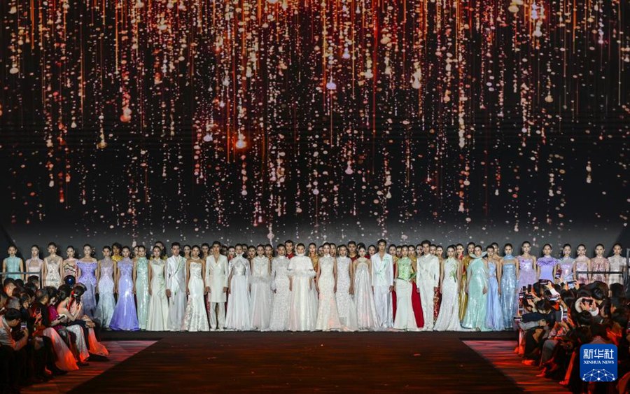 Al via la Beijing Fashion Week Autunno-Inverno 2026