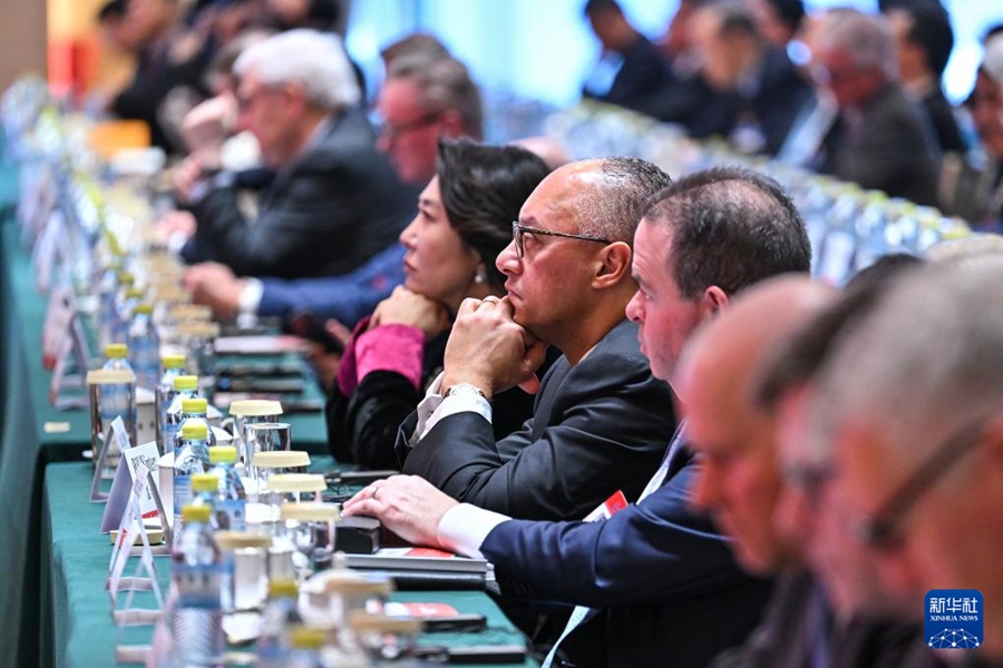 Oltre 100 ospiti stranieri presenti all'apertura del China Development Forum 2026
