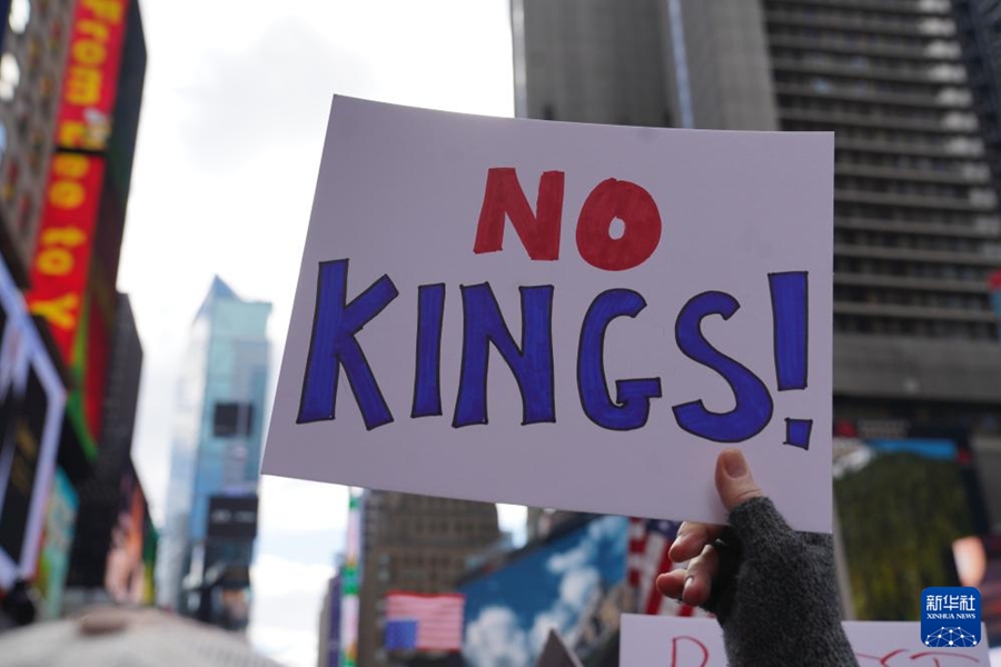 USA: proteste su larga scala con la partecipazione di milioni di persone