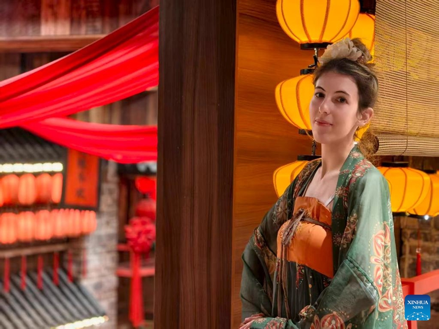 Dalle Alpi alla Via della Seta: il legame duraturo di una dottoranda italiana con la Cina