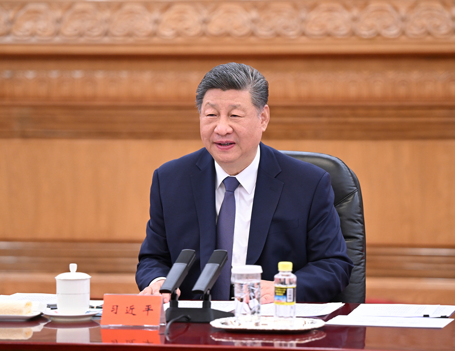 Xi Jinping incontra la Presidente del Kuomintang Cheng Li-wun