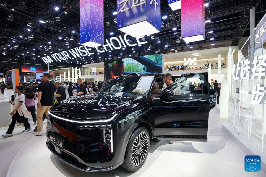 L'intelligenza è la nuova potenza al più grande salone dell'auto del mondo a Beijing