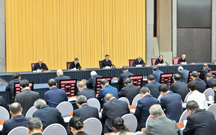 Xi Jinping: maggiore impegno per consolidare ulteriormente le fondamenta per la costruzione di una potenza scientifica e tecnologica
