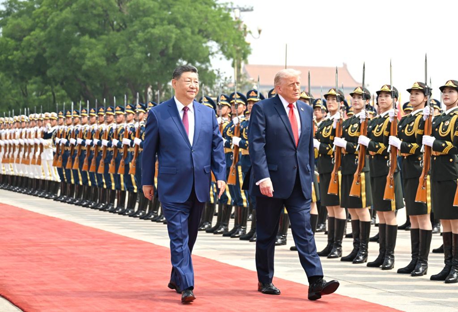 Xi Jinping: cerimonia di benvenuto per l'arrivo di Donald Trump