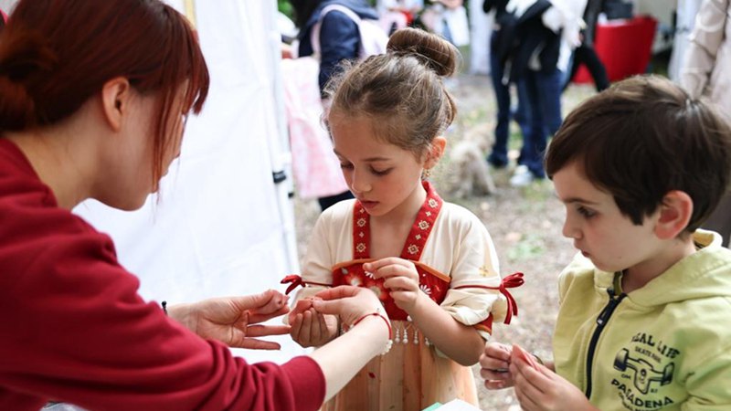 Attività di esperienza culturale tradizionale cinese tenutasi a Roma