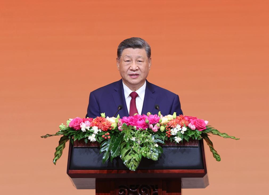 Xi Jinping ospita il banchetto di benvenuto per Donald Trump