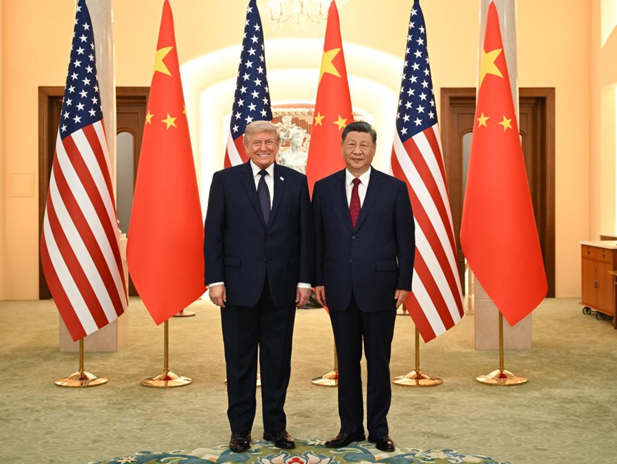 Xi Jinping ospita il banchetto di benvenuto per Donald Trump