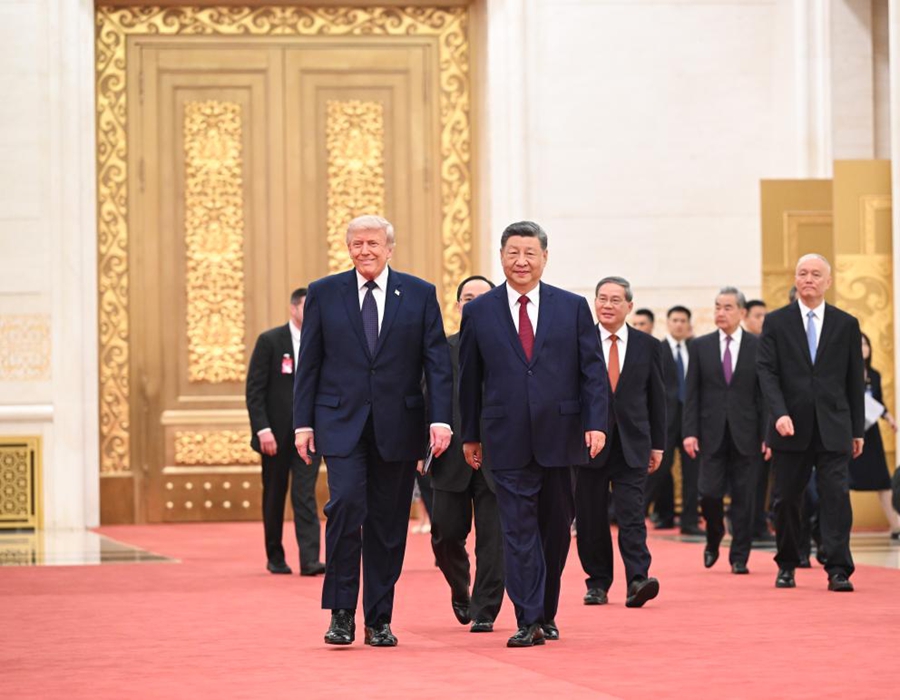 Xi Jinping ospita il banchetto di benvenuto per Donald Trump