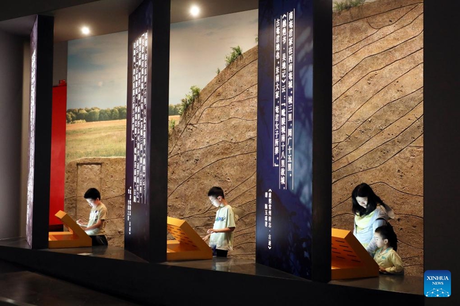 I musei di tutta la Cina accolgono visitatori in vista della Giornata Internazionale dei Musei