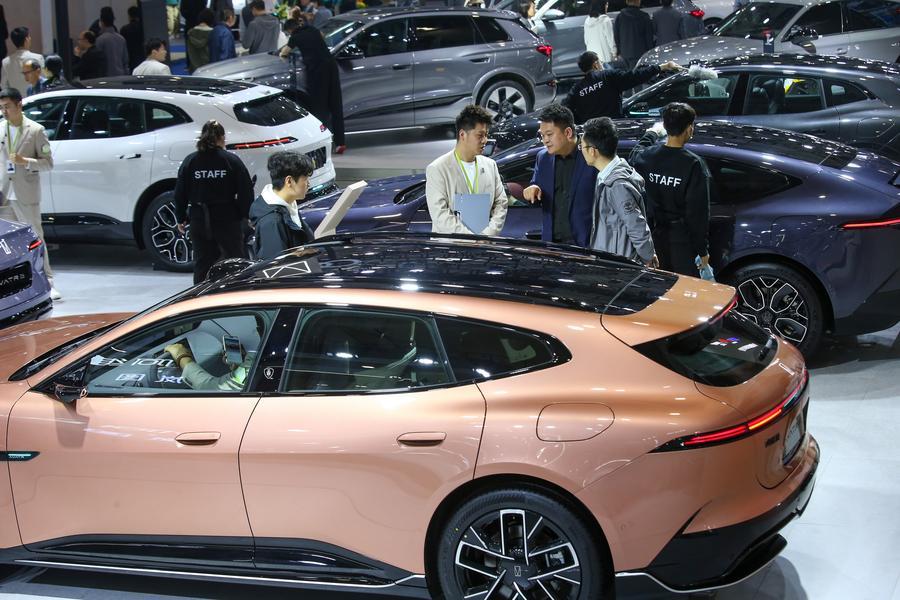 La Cina mira a intensificare la regolamentazione del riciclo delle batterie per i veicoli a nuova energia