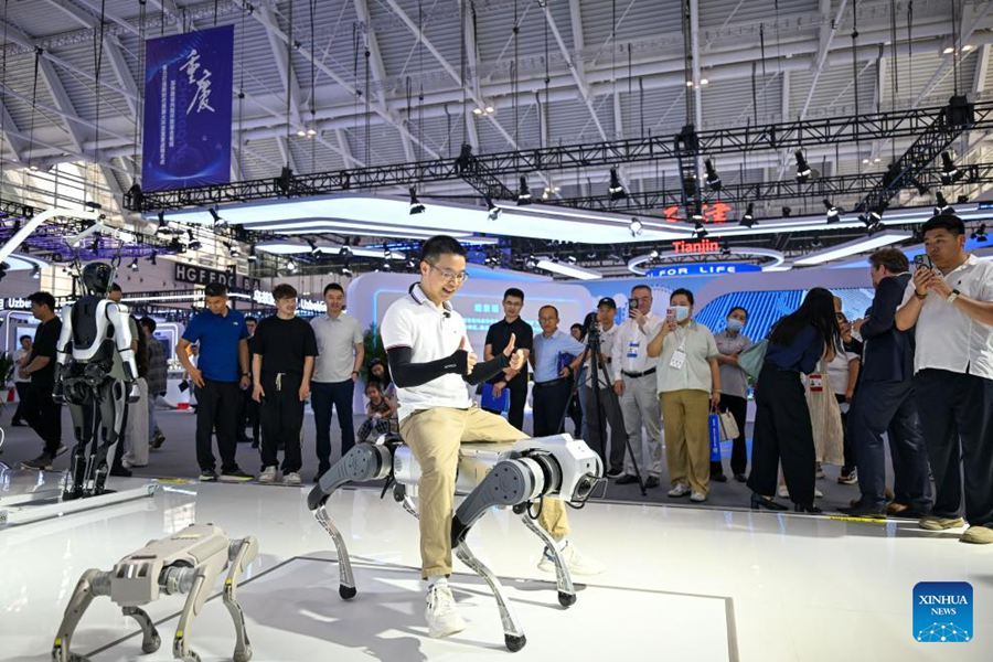 La World Intelligence Expo mette in luce l'integrazione tra IA-industria e la collaborazione globale