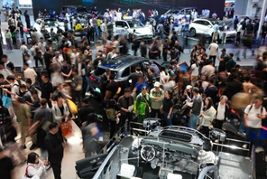 L'intelligenza è la nuova potenza al più grande salone dell'auto del mondo a Beijing