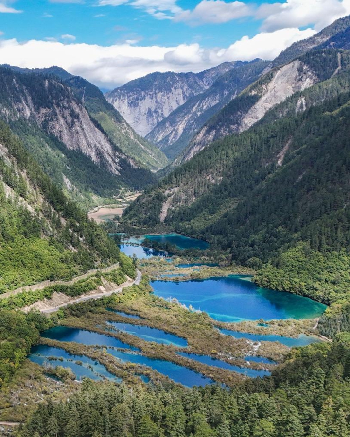Jiuzhaigou, un gioiello dell'ecoturismo in Cina