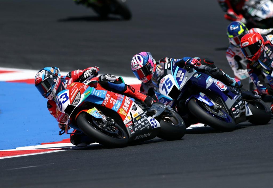 ZXMOTO vince la prima gara del Gran Premio dell'Emilia-Romagna del campionato WSBK