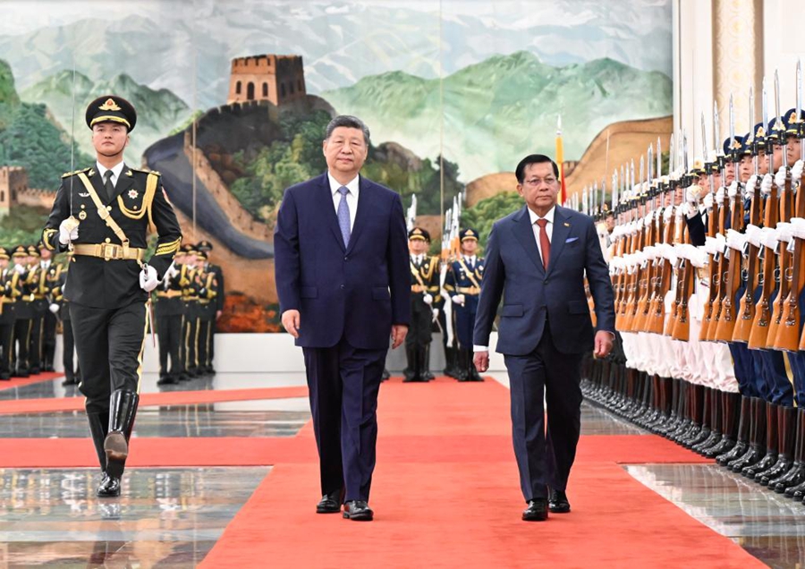 Colloquio tra Xi Jinping e Min Aung Hlaing