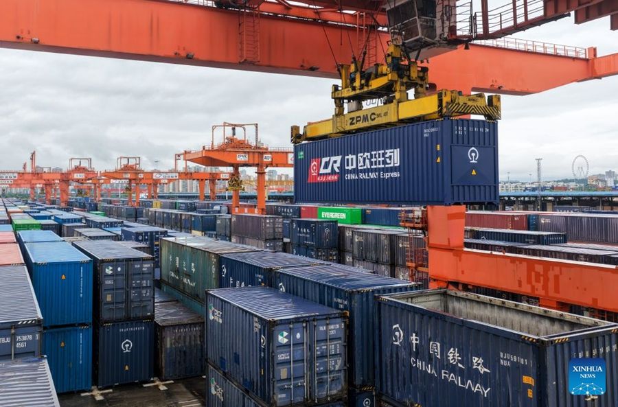 Chongqing potenzia la capacità dei treni merci Cina-Europa per favorire l'esportazione di automobili