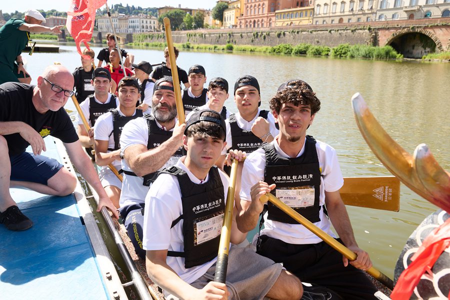 Il fascino delle Barche Drago cinesi a Firenze