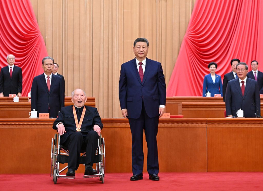 Tenuta a Beijing la solenne cerimonia per il 105° anniversario della fondazione del PCC