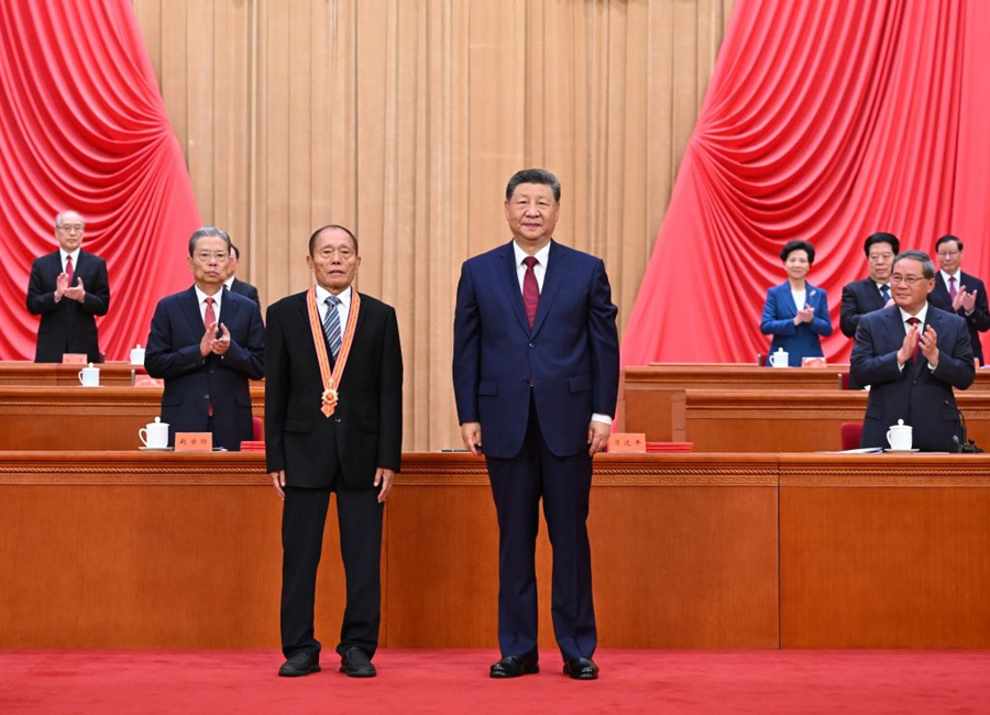 Tenuta a Beijing la solenne cerimonia per il 105° anniversario della fondazione del PCC